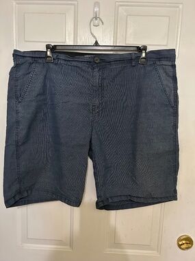 Ezekiel, 42, blue shorts